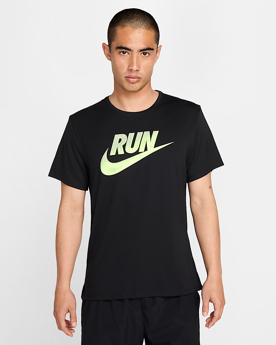 ナイキ ランクラブ 希少NRC限定Tシャツ マラソン バックプリント